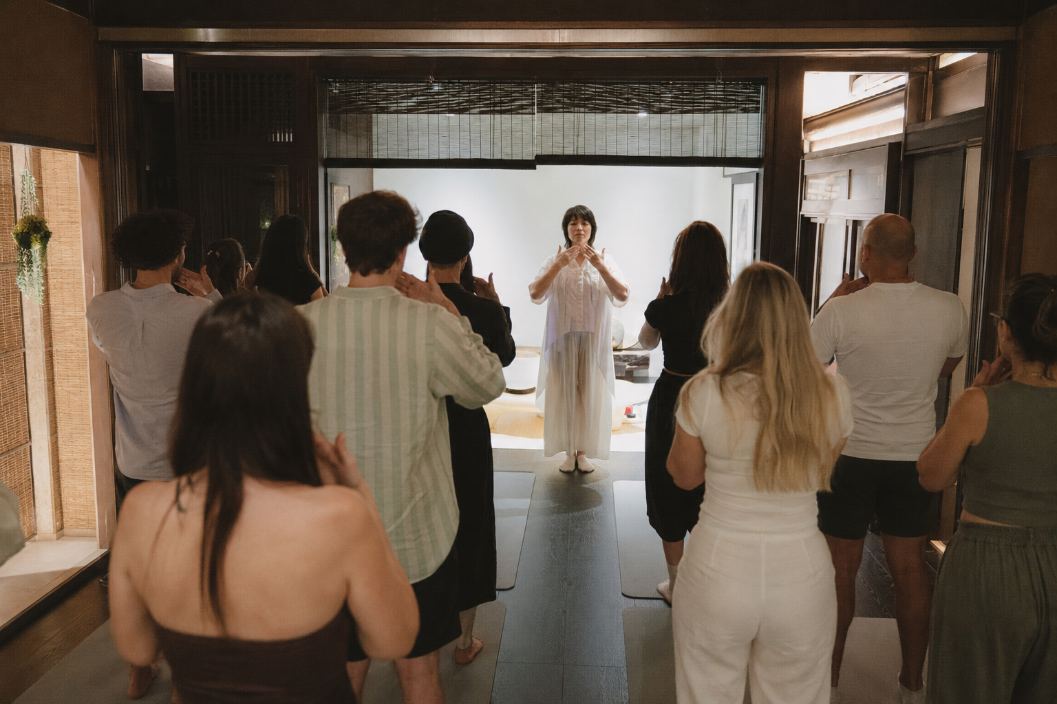 Korean sound meditation for international participants in a hanok